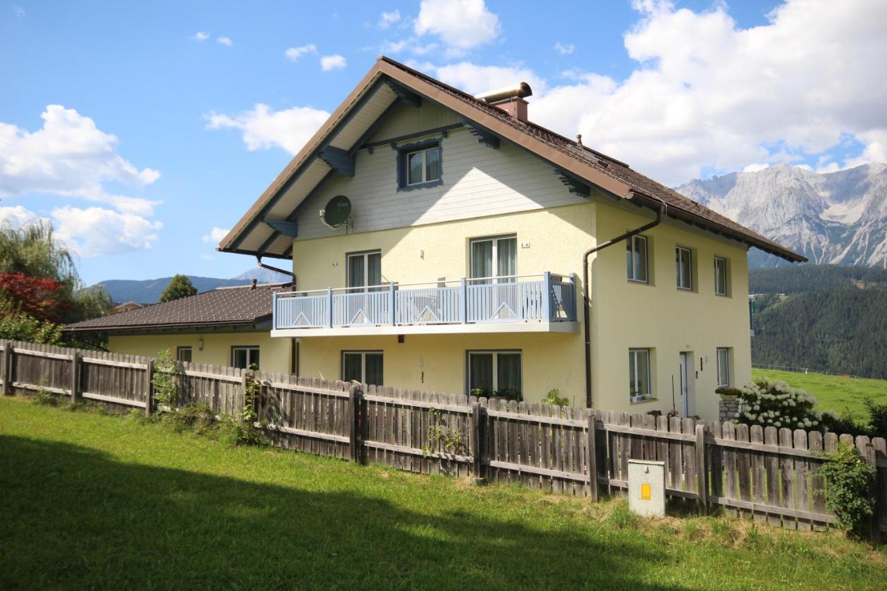 Haus Beutle Apartamento Schladming Exterior foto