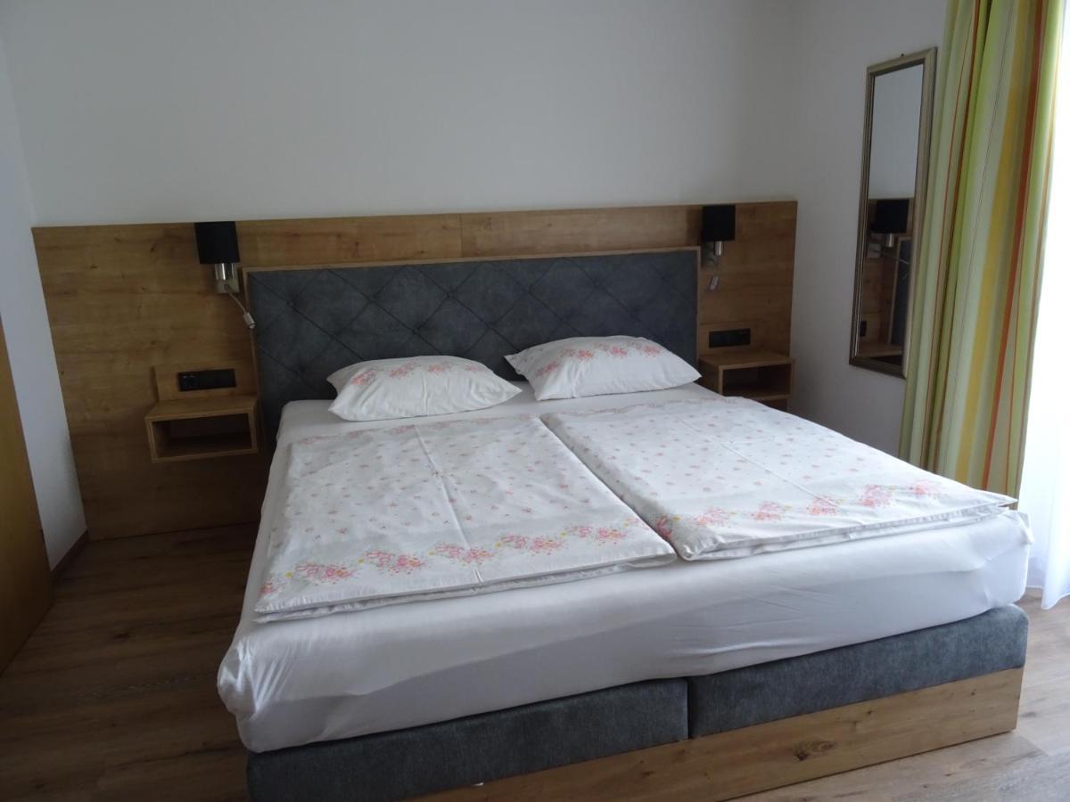 Haus Beutle Apartamento Schladming Exterior foto